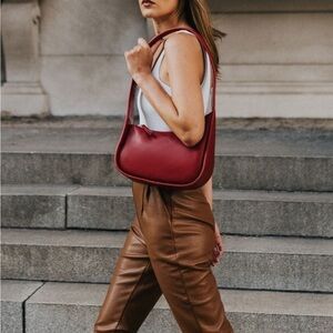 Elegant Red Leather Shoulder Bag